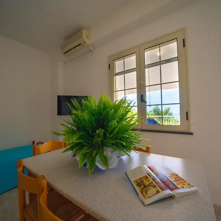Olimpo Apartment *