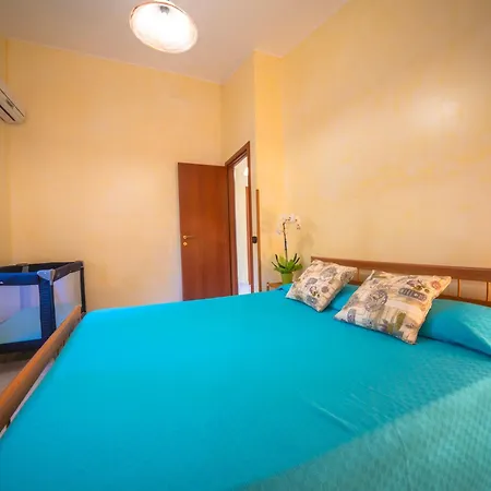 Olimpo Apartment *